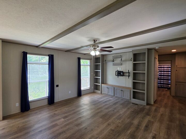 Property Photo:  195 Cr 4675  TX 77364 