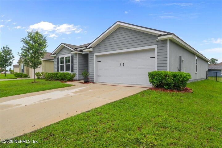 Property Photo: 2257 Willow Springs Drive FL 32043