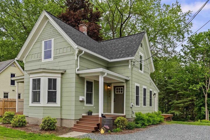 Property Photo:  225 Latham Works Lane  VT 05001 