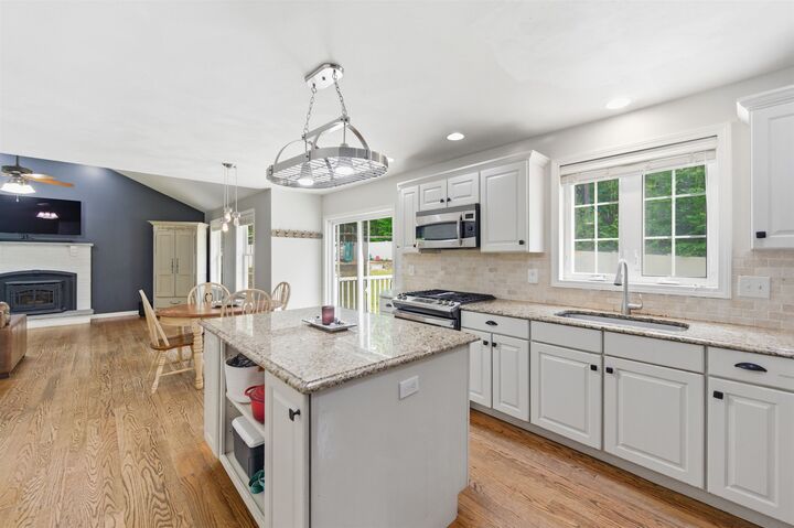 Property Photo: 6 Burge Drive NH 03033