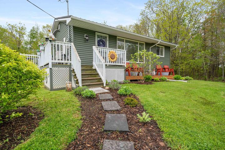 Property Photo: 2315 Highway 2 NS B0N 1Y0