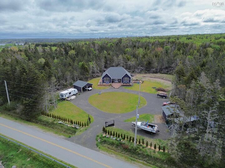 Property Photo: 684 Riverside Road NS B0W 3T0