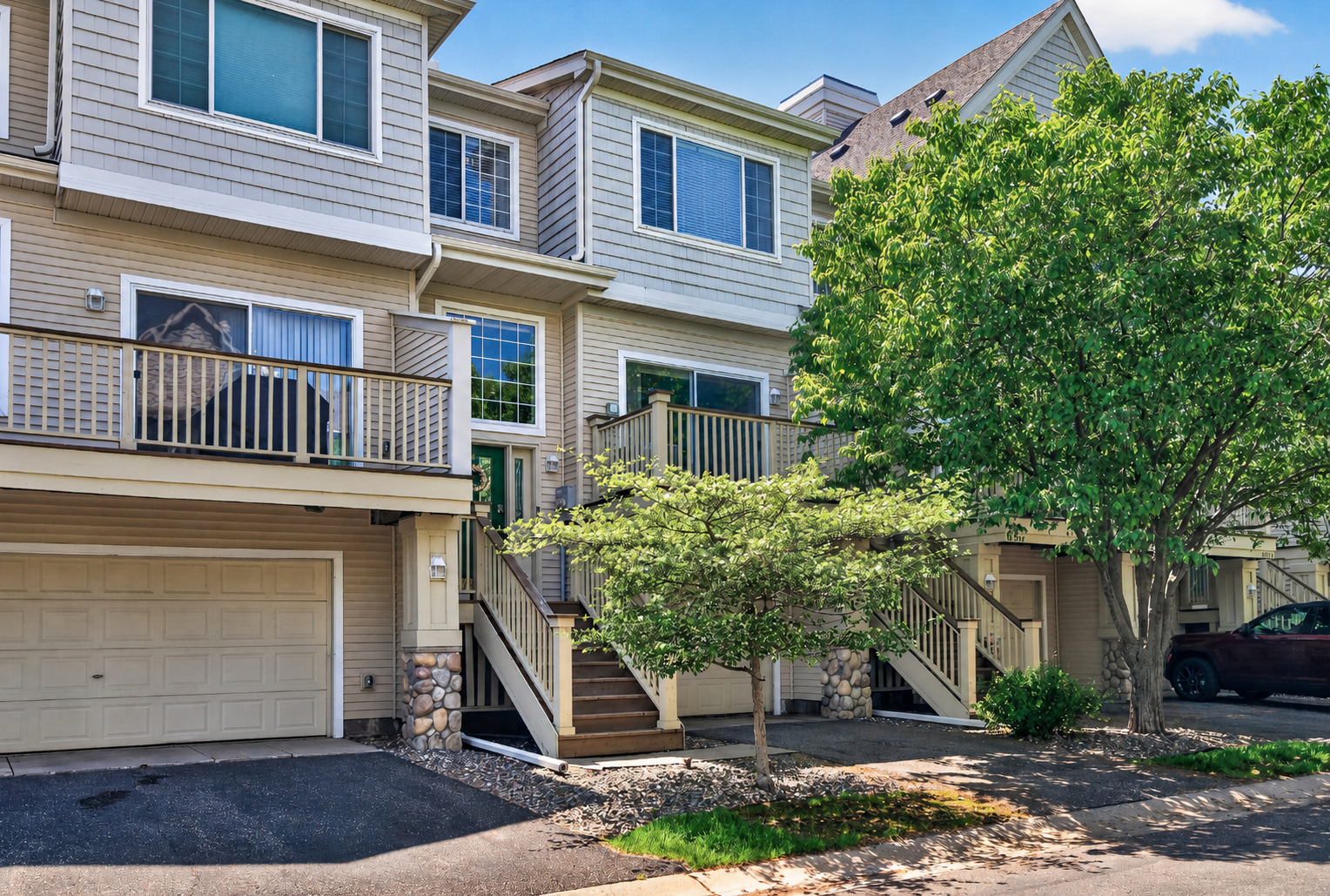 Property Photo:  13936 52nd Avenue N  MN 55446 