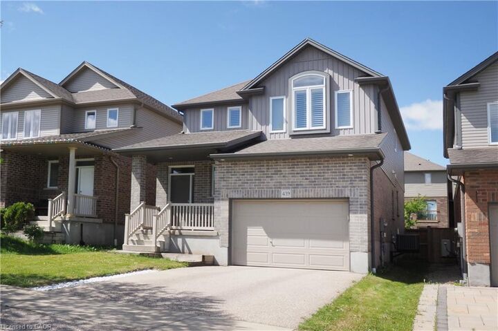 Property Photo: 439 Twinleaf Street ON N2V 0B7