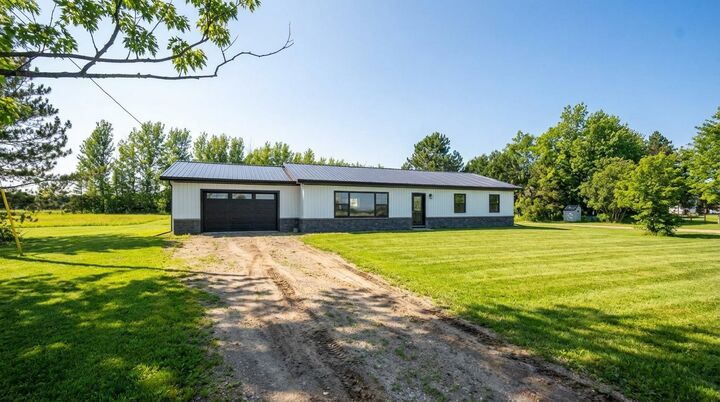 40883 Western Road Rte. 2 — photo 1