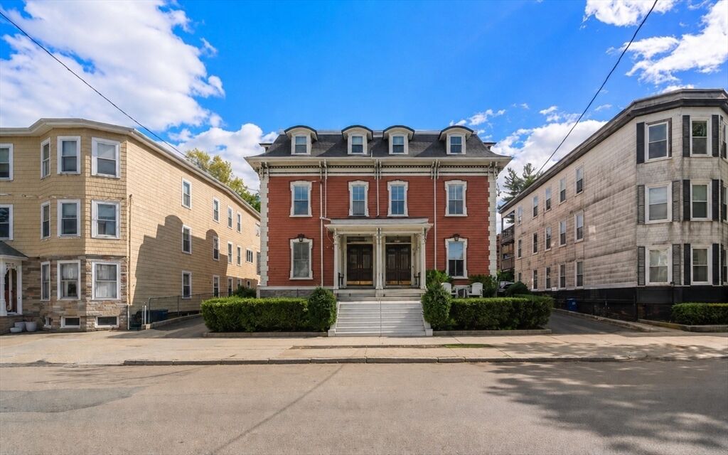 Property Photo:  903 E. Broadway 2  MA 02127 