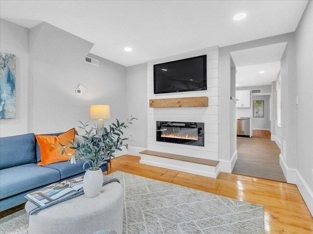 Property Photo:  42 School St 2  MA 01970 
