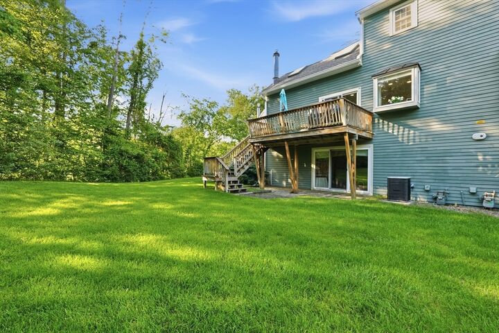 Property Photo:  63 Brookdale Cir 63  MA 01545 