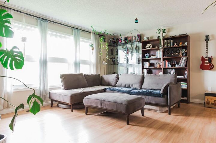 Property Photo:  9332 70A Avenue  AB T8V 6C9 