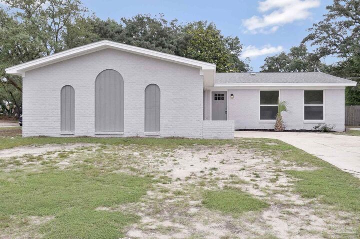 Property Photo:  1378 Harvard Dr  FL 32563 