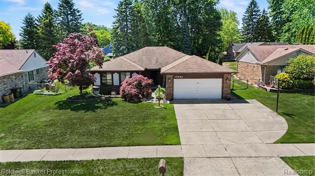 Property Photo:  14446 Longview Drive  MI 48313 