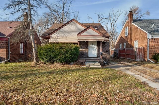 Property Photo:  20211 Ashton Avenue  MI 48219 