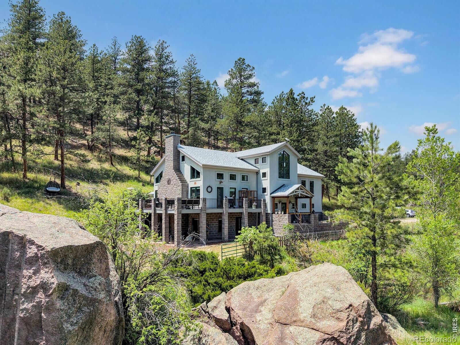Property Photo:  13910 N Saint Vrain Drive  CO 80540 