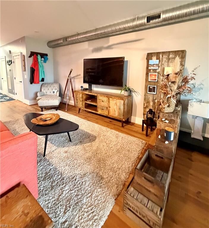Property Photo:  300 Mason Avenue 2C  VA 23310 