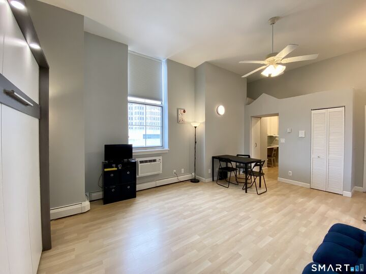 Property Photo: 124 Court Street 605 CT 06510