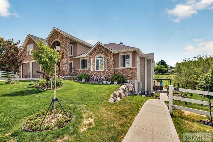 Property Photo:  1600 Surprise Valley Road  ID 83201 