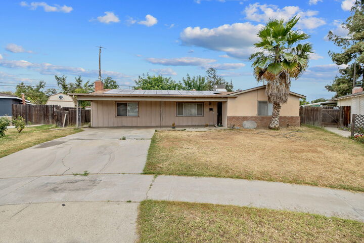 Property Photo:  1146 Lassen Drive  CA 93230 