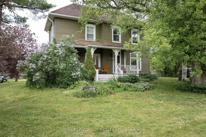 Property Photo:  122 Seymour Street W  ON K0K 2K0 