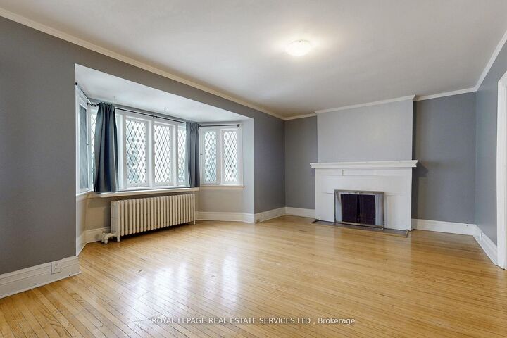 89 Oriole Parkway — photo 1