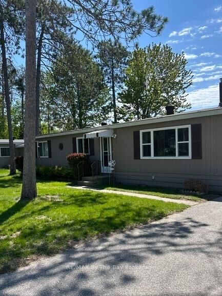 3 Golf Avenue — photo 1