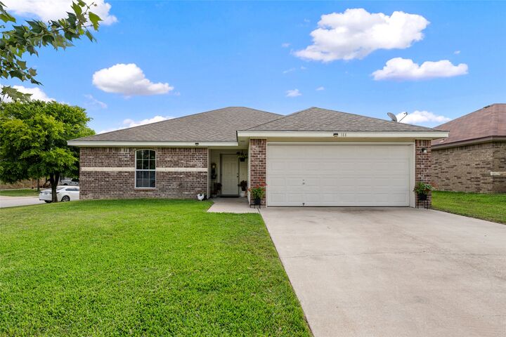 Property Photo:  144 Calcite Lane  TX 76537 