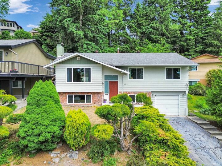 Property Photo: 2519 Penshurst Court BC V3K 5S2