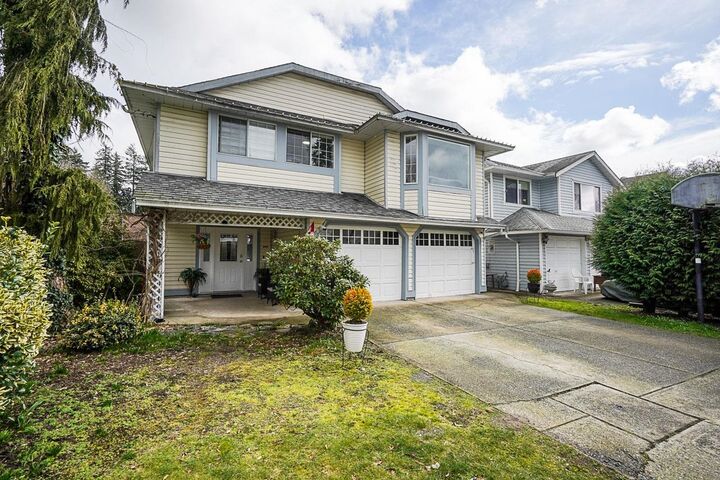 11698 206A Street — photo 1