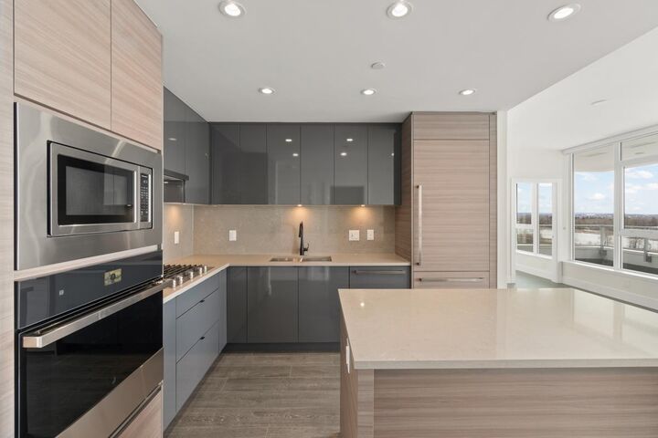 Property Photo:  3438 Sawmill Crescent 1302  BC V5S 0E3 