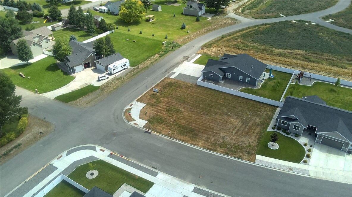 Property Photo:  5208 Dovetail Avenue  MT 59106 