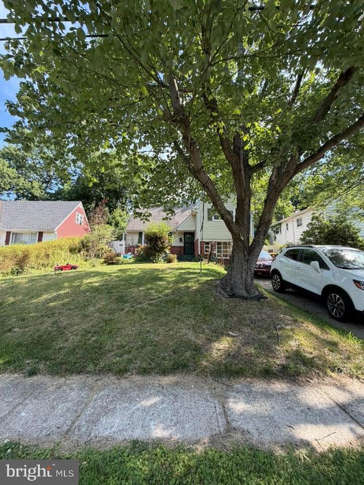 Property Photo:  6104 Greenvale Parkway  MD 20737 
