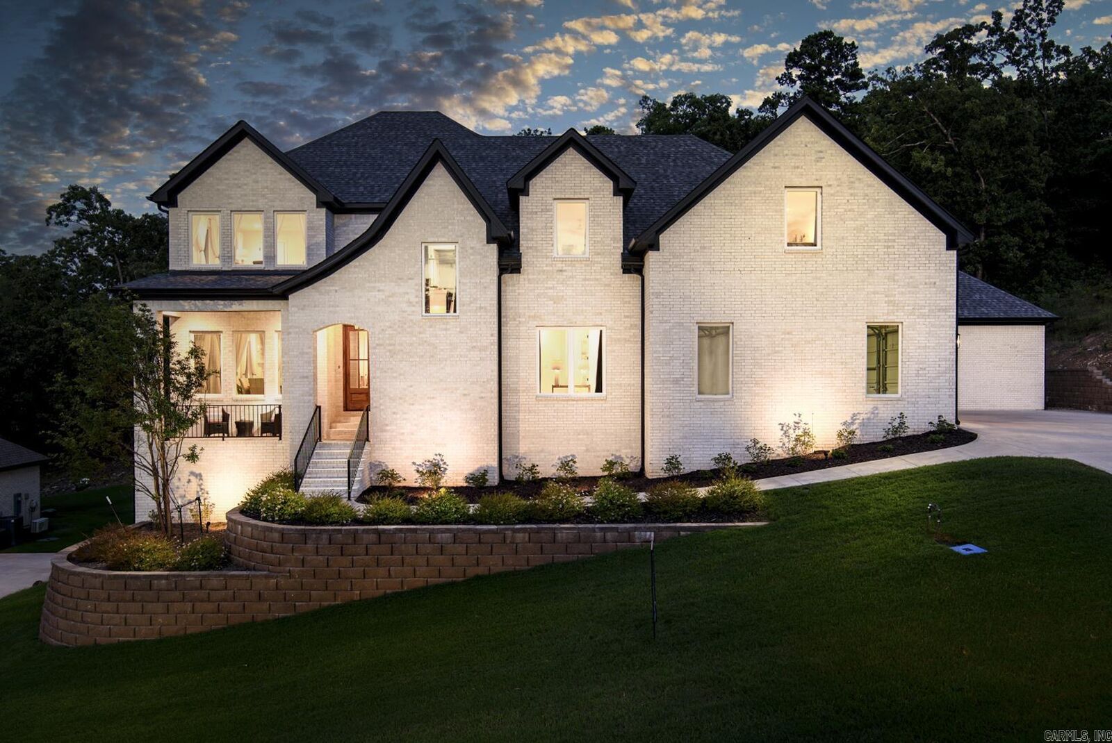 Property Photo: 19012 Waterview Meadow Lane AR 72135