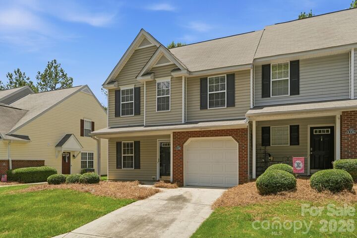 Property Photo: 1358 Walnut Hill Drive SC 29732