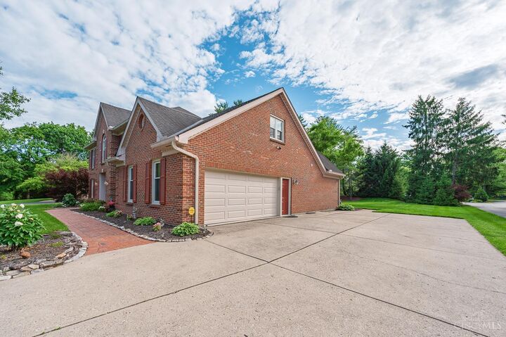 Property Photo: 10275 Stablehand Drive OH 45242