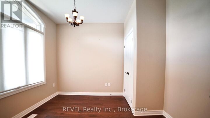 Property Photo: 7135 Optimist Lane ON L2E 0B2