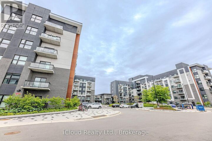 Property Photo:  102 Grovewood Common 121  ON L6H 0X2 
