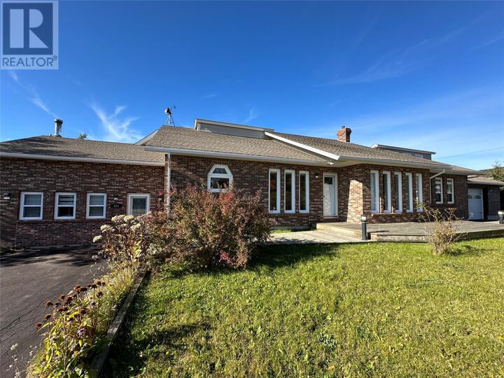 204 Main Street — photo 1