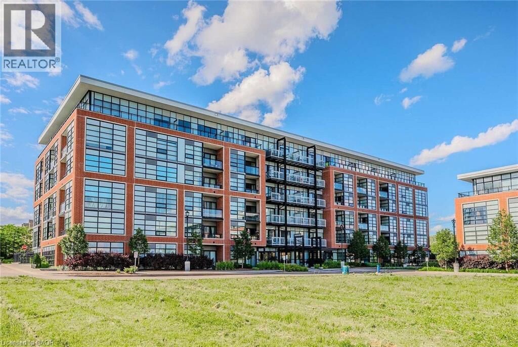 Property Photo:  15 Prince Albert Boulevard 216  ON N2H 0C2 
