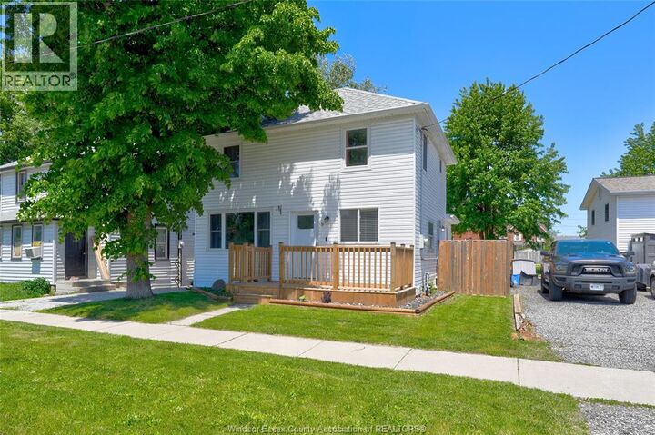 Property Photo:  8 St. Clair Street  ON N0P 2L0 