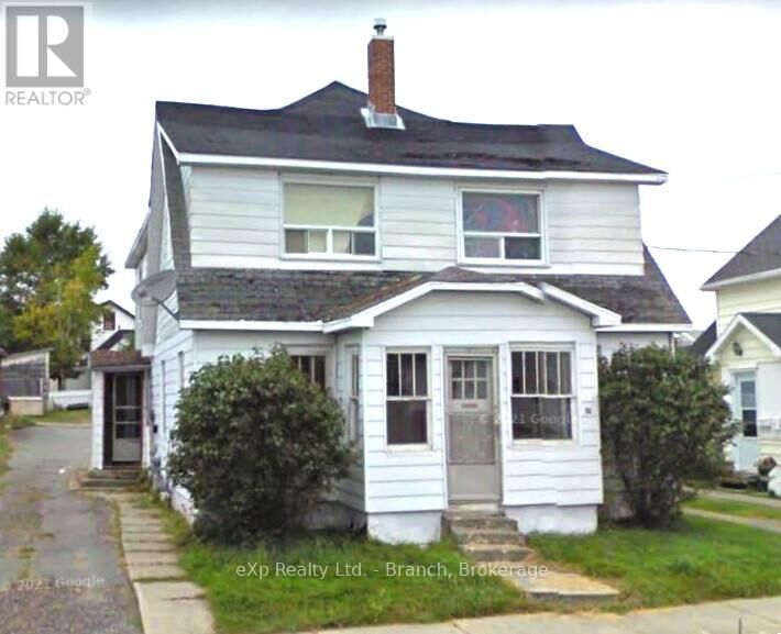 51 Hudson Bay Avenue — photo 1