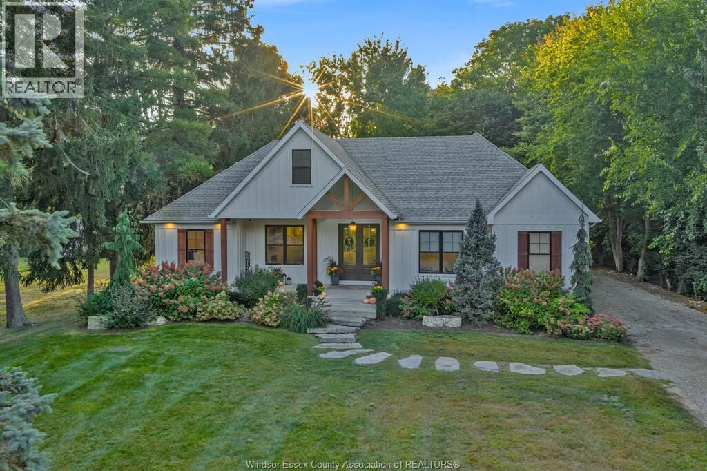 Property Photo:  1465 Union Avenue  ON N9Y 2V2 
