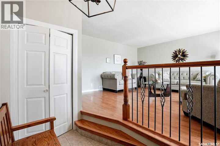 Property Photo:  315 Smith Place  SK S7M 5E7 