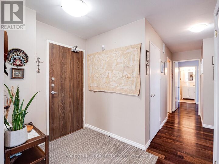 Property Photo:  100 Antibes Drive 1706  ON M2R 3N1 