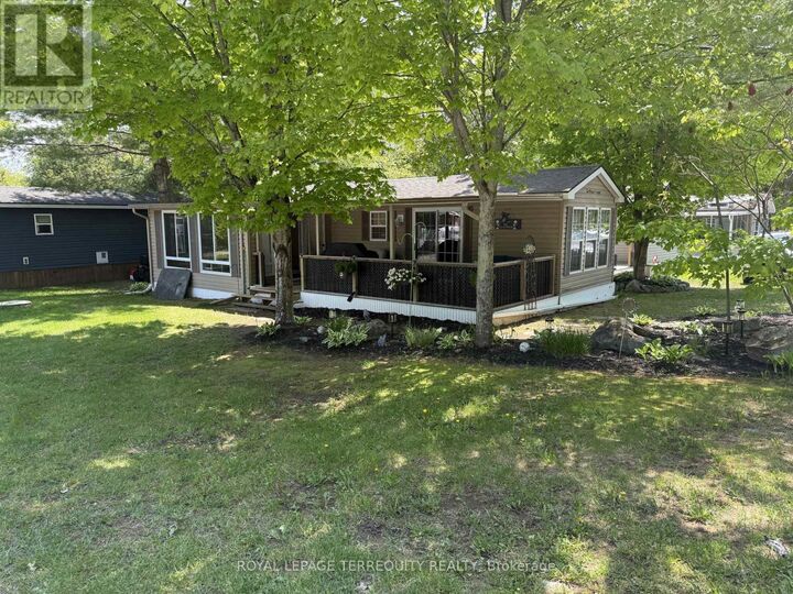 Property Photo: 16 Rockhaven ON K0L 2H0