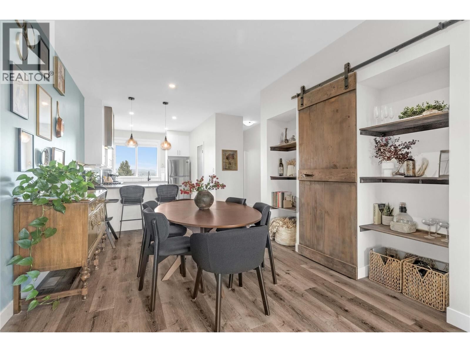 Property Photo: 3405 16 Avenue 2 BC V1T 5Z1