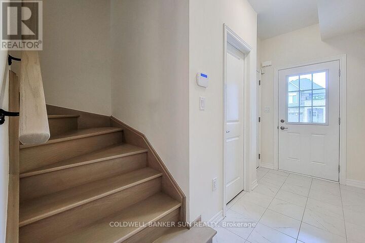 Property Photo:  82 Pinot Crescent  ON L8E 0J9 