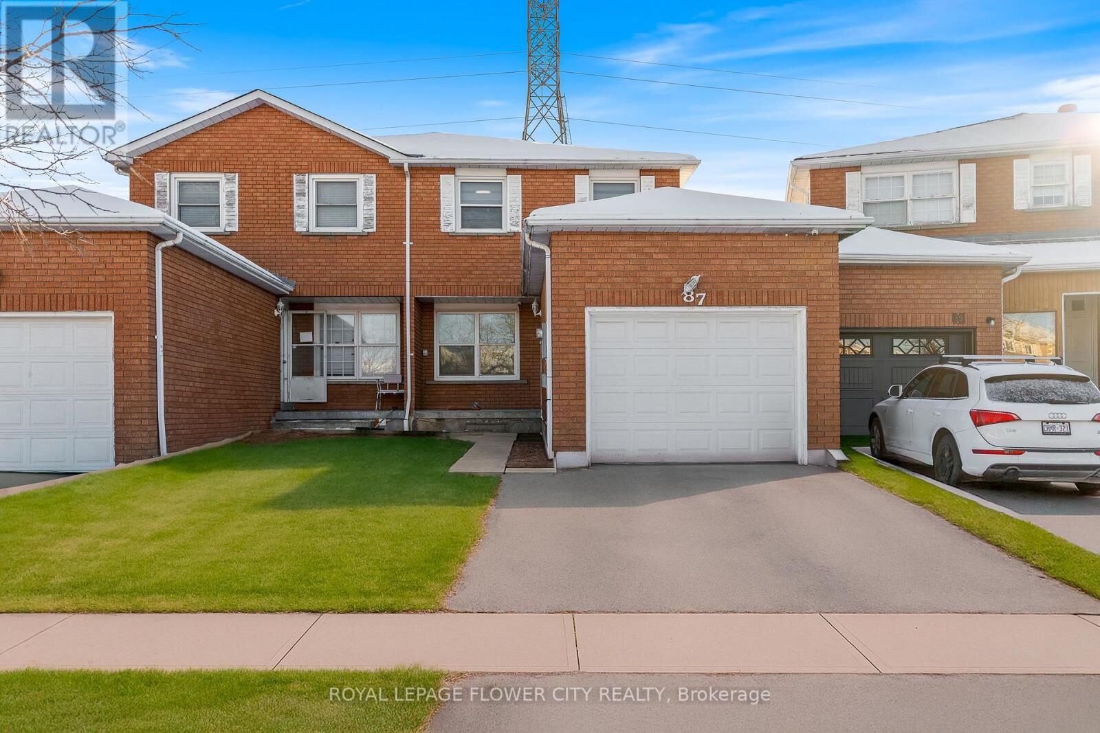 Property Photo:  87 Tulip Drive  ON L6Y 3W9 