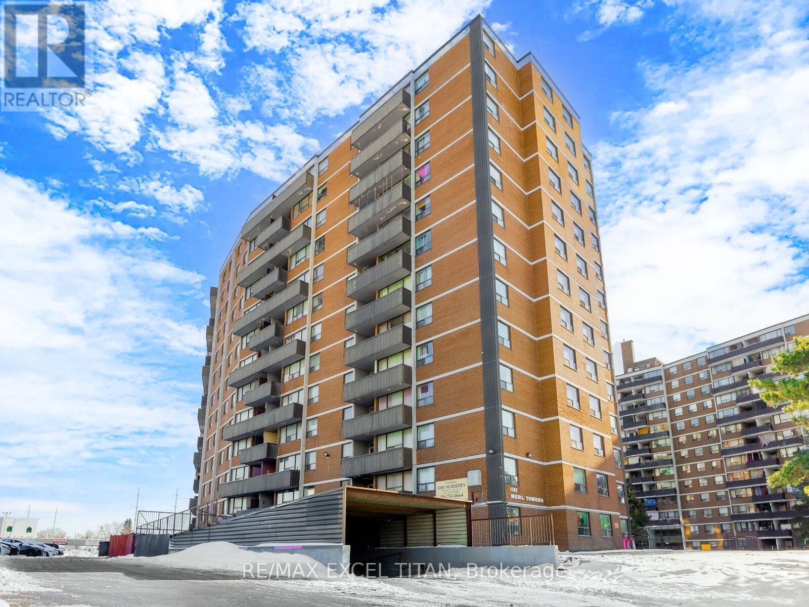 Property Photo: 1385 Midland Avenue 611 ON M1P 3B8