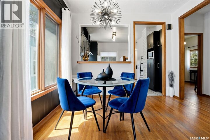 Photo de la propriété:  3136 Robinson Street  SK S4S 1V5 