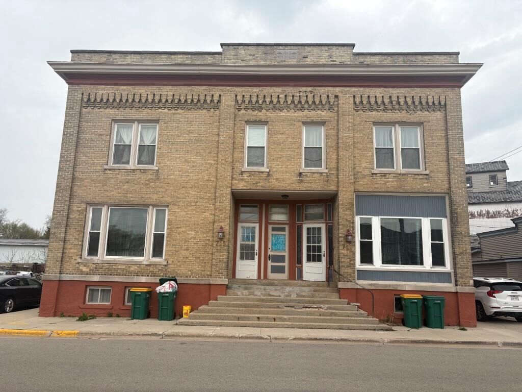 Property Photo:  705 S Water Street  WI 53048 