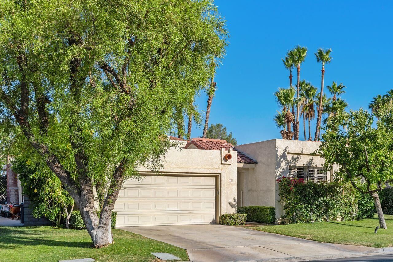 Property Photo: 46 Santo Domingo Drive CA 92270